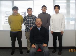 2021年度卒業生が遊びに来てくれました♬